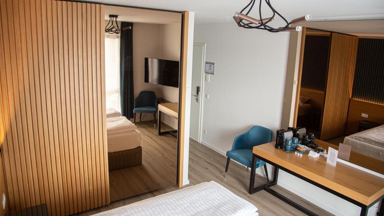 Rheinapart Hotel Und Boardinghouse Bornheim  Dış mekan fotoğraf